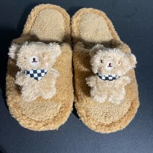 Cozy Teddy Bear Plush Slippers with Removable Bear Decoration
